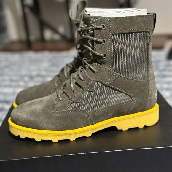 Sorel Caribou OTM boots sz 9 - Picture 3 of 7